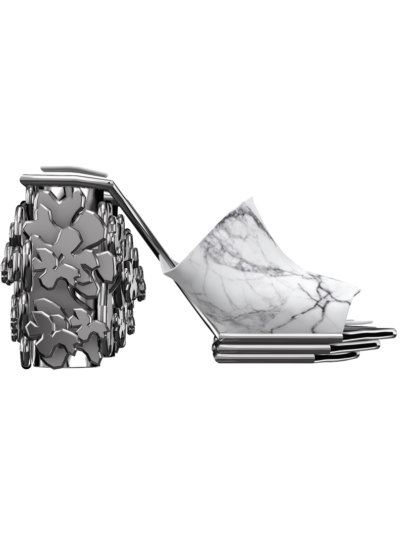 Statement heel
