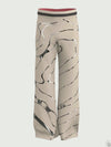 Trousers aniconic light pink