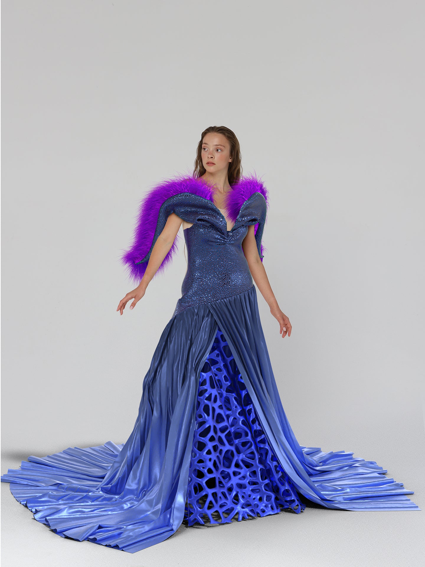 Cerulean blue Queen
