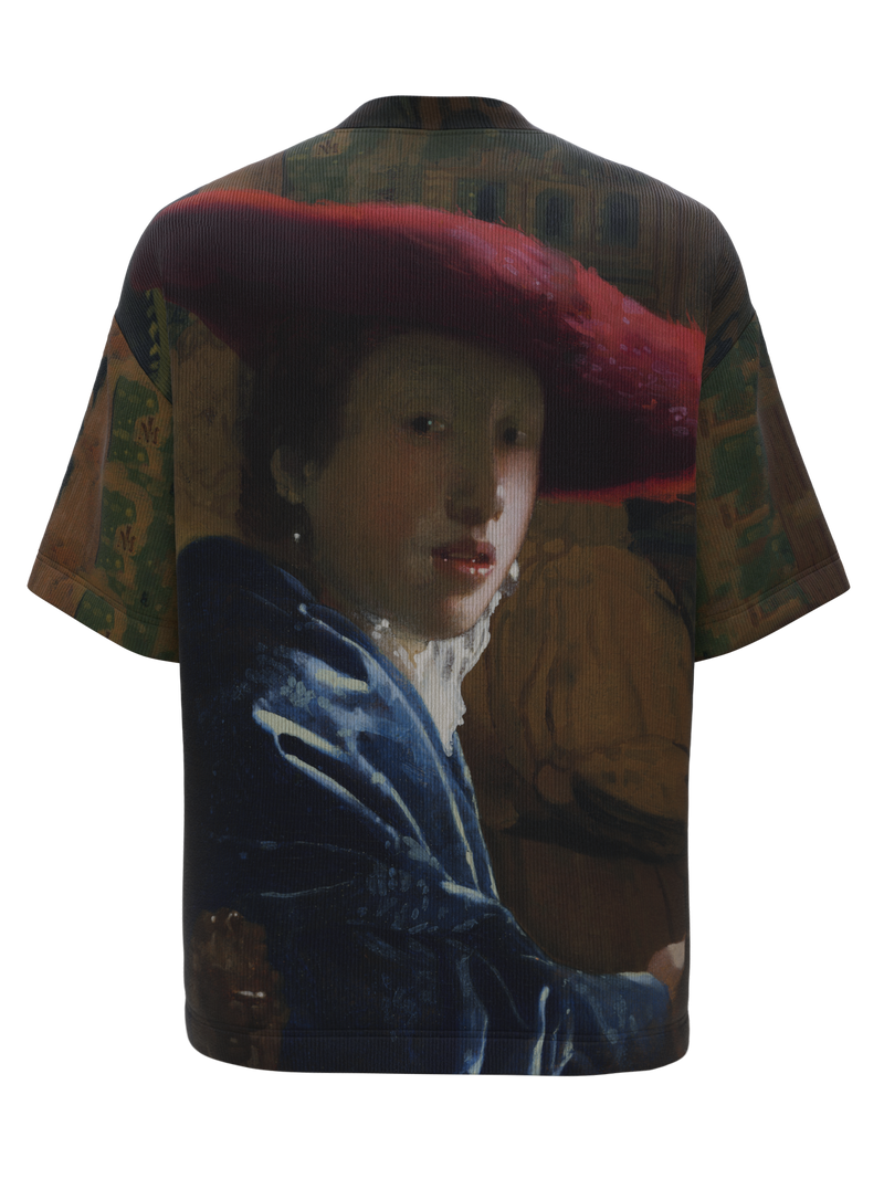 T-shirt - Girl with the Red Hat