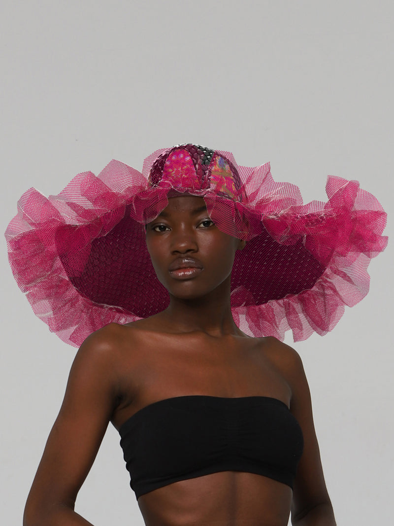 SHOW-STOPPER SUN-HAT